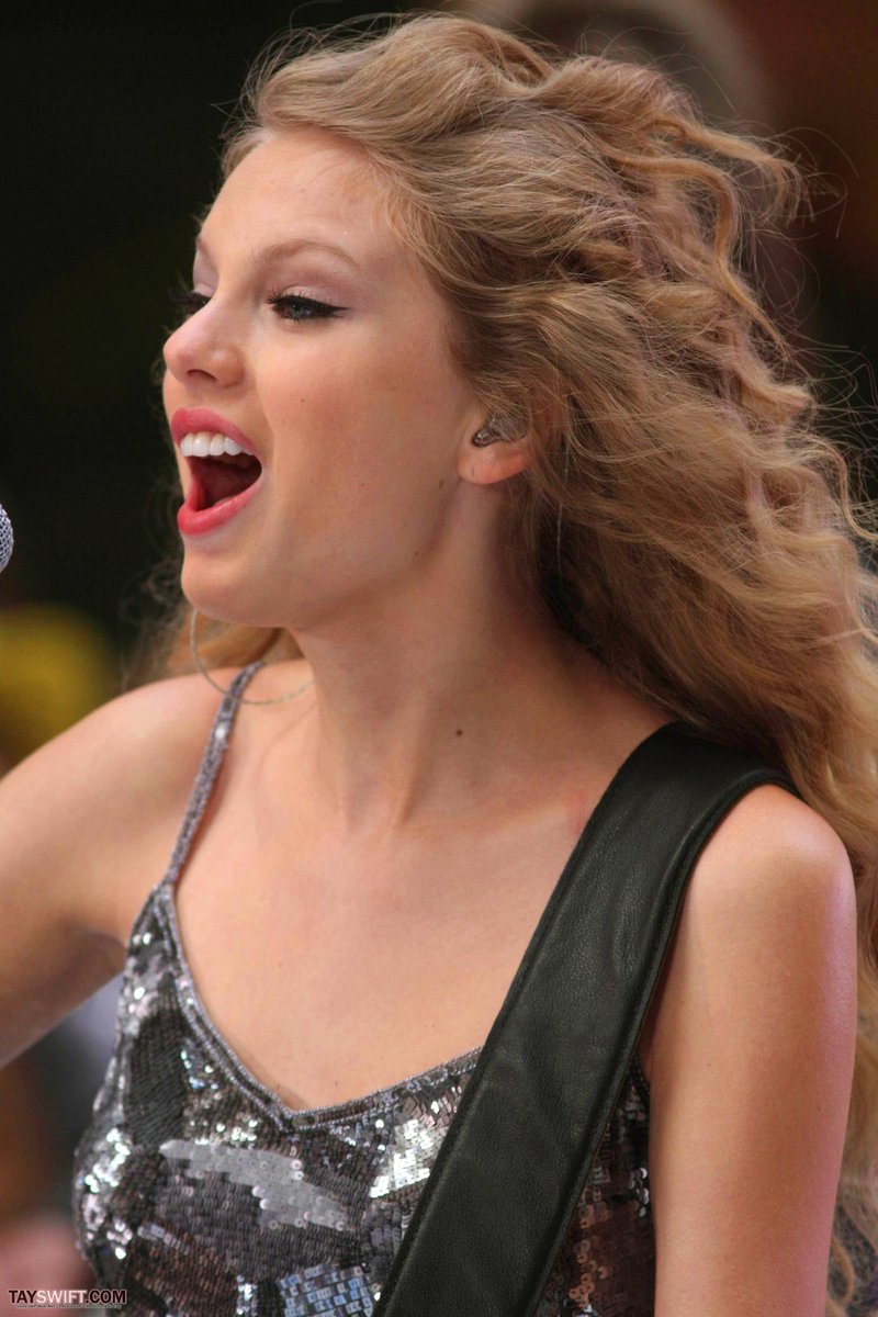 Taylor Swift at The Today Show — photo 668