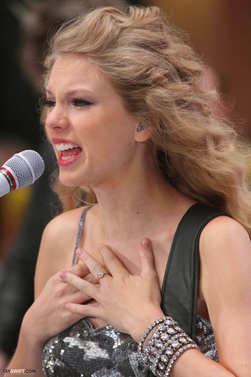Taylor Swift at The Today Show — photo 670