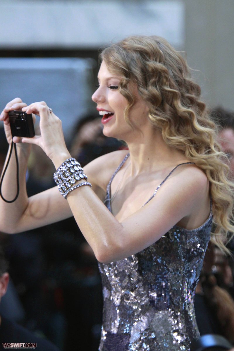 Taylor Swift at The Today Show — photo 745