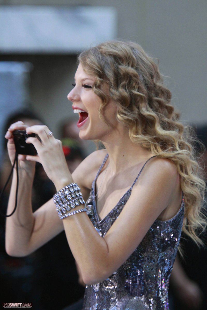Taylor Swift at The Today Show — photo 747