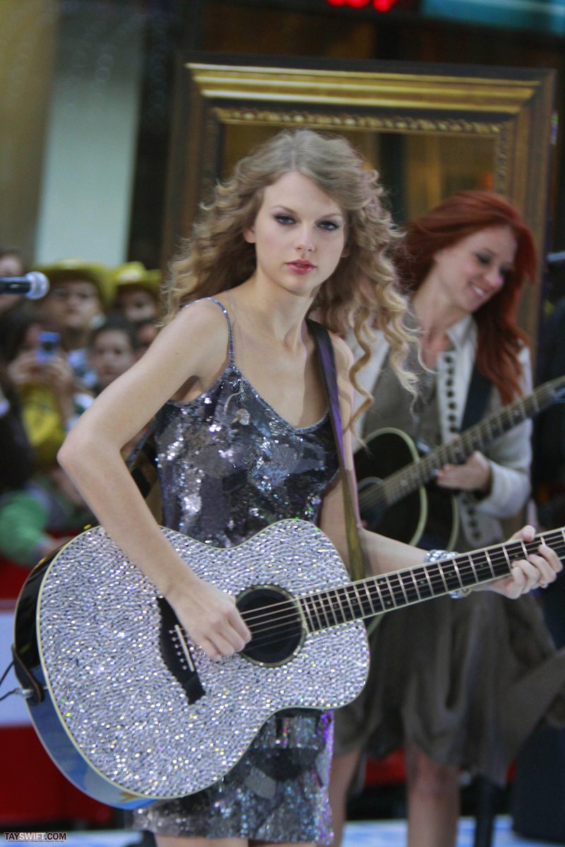 Taylor Swift at The Today Show — photo 753