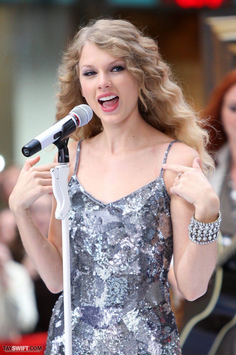Taylor Swift at The Today Show — photo 766