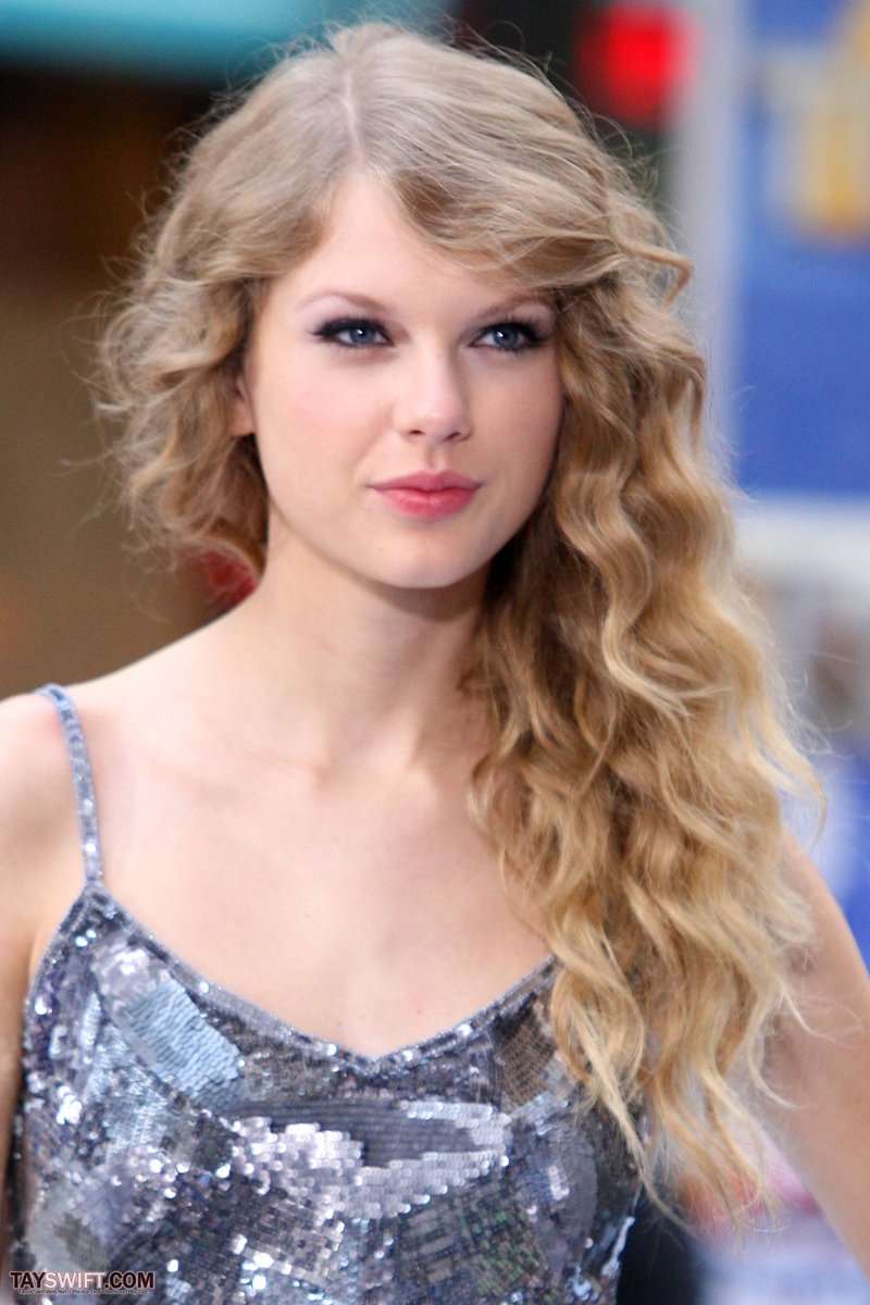 Taylor Swift at The Today Show — photo 771
