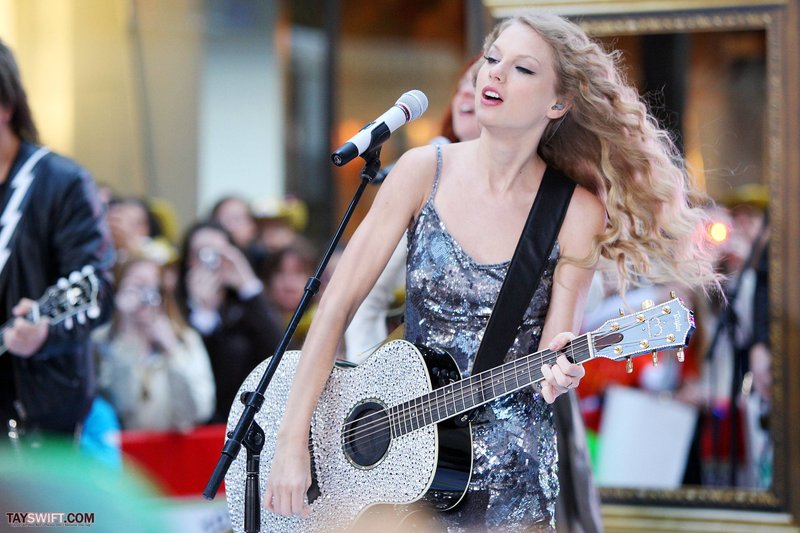 Taylor Swift at The Today Show — photo 780
