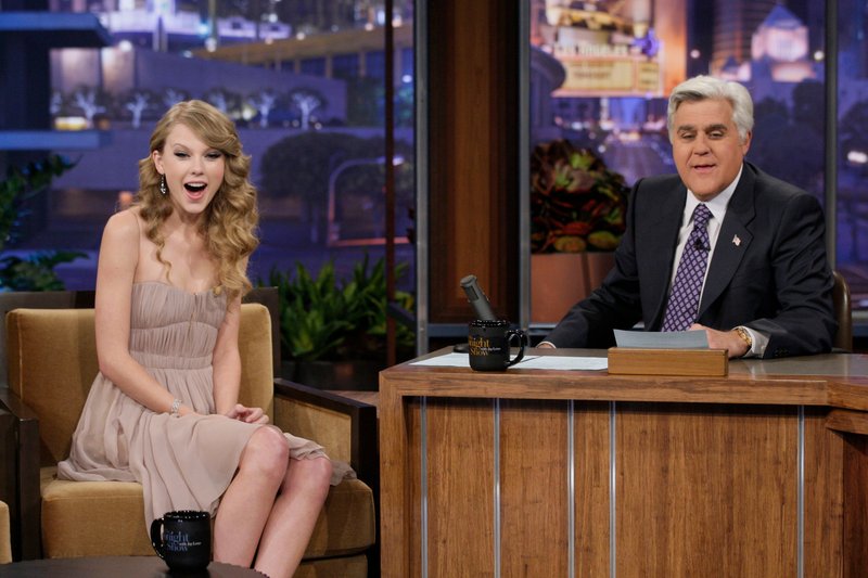 Taylor Swift at The Tonight Show With Jay Leno — photo 13