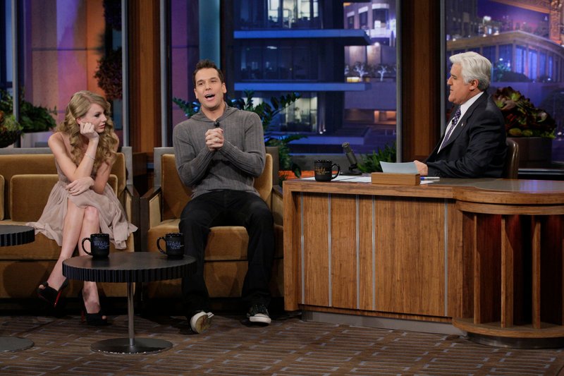 Taylor Swift at The Tonight Show With Jay Leno — photo 23
