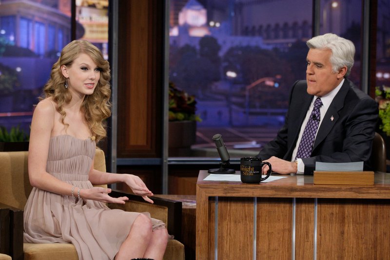 Taylor Swift at The Tonight Show With Jay Leno — photo 29