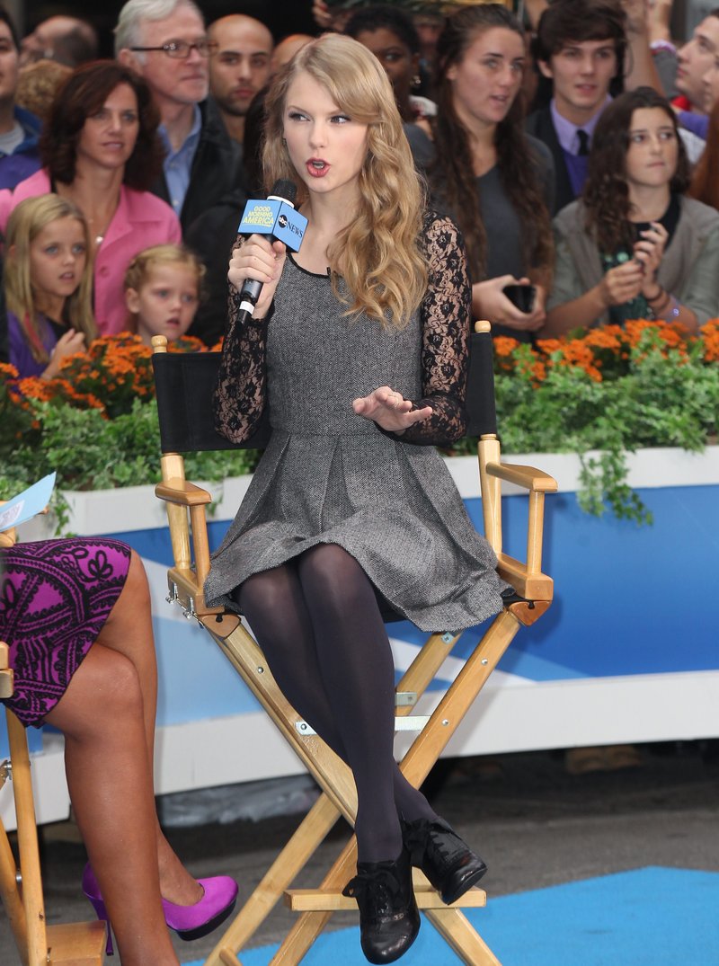 Taylor Swift at Good Morning America — photo 7