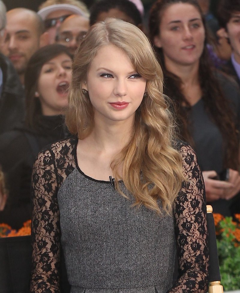 Taylor Swift at Good Morning America — photo 11