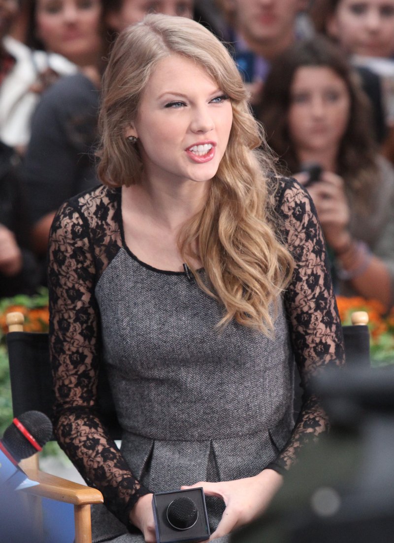 Taylor Swift at Good Morning America — photo 15