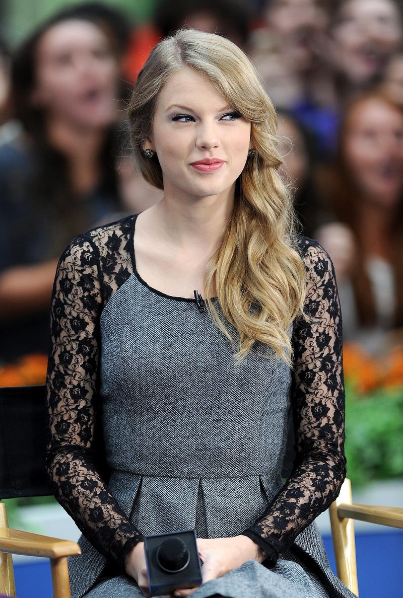 Taylor Swift at Good Morning America — photo 26