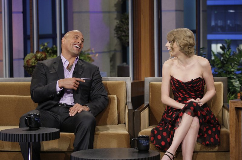 Taylor Swift at The Tonight Show With Jay Leno — photo 4