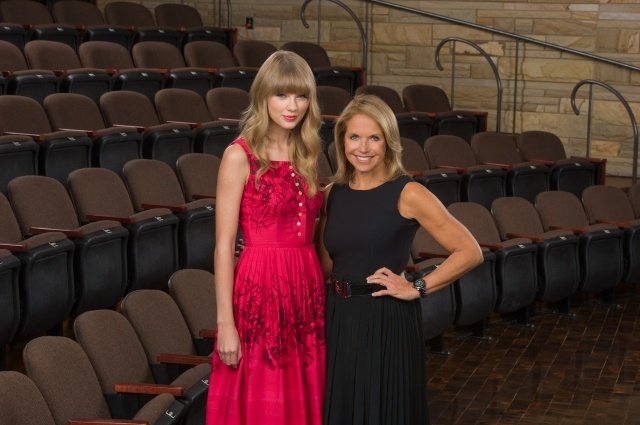 Taylor Swift at All Access Nashville with Katie Couric — photo 5