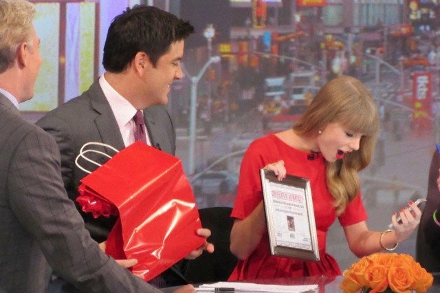 Taylor Swift at Good Morning America — photo 22