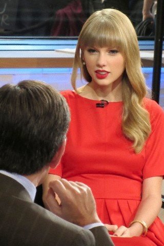 Taylor Swift at Good Morning America — photo 23
