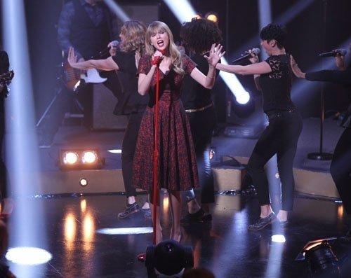Taylor Swift at Skavlan — photo 28