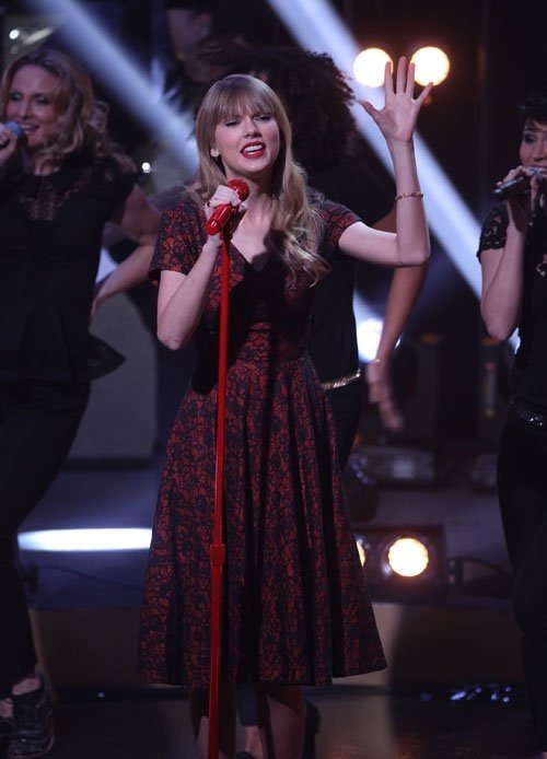 Taylor Swift at Skavlan — photo 30