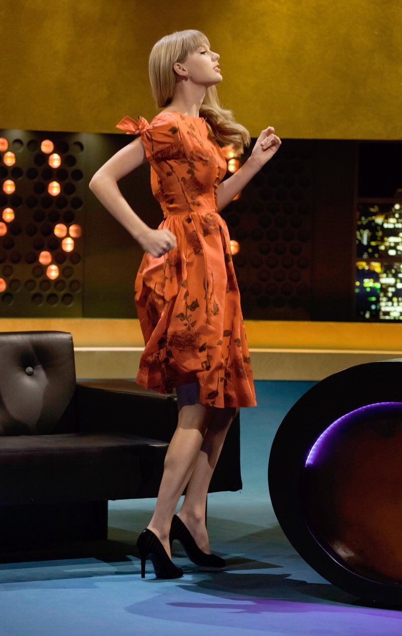 Taylor Swift at The Jonathan Ross Show — photo 6
