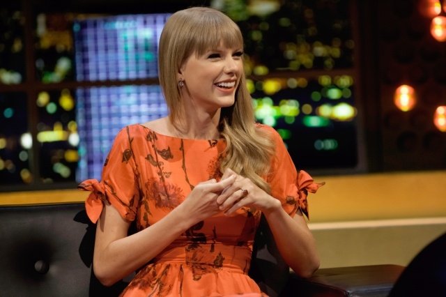 Taylor Swift at The Jonathan Ross Show — photo 23