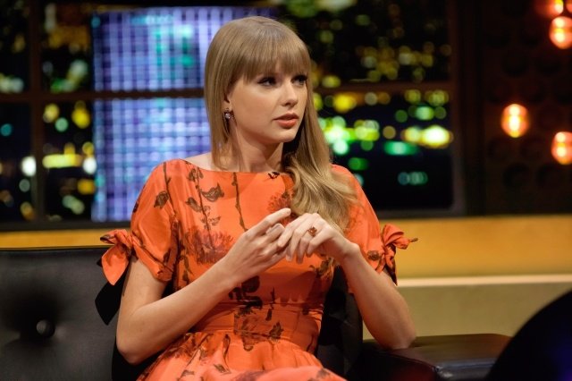 Taylor Swift at The Jonathan Ross Show — photo 25