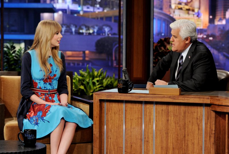 Taylor Swift at The Tonight Show With Jay Leno — photo 16