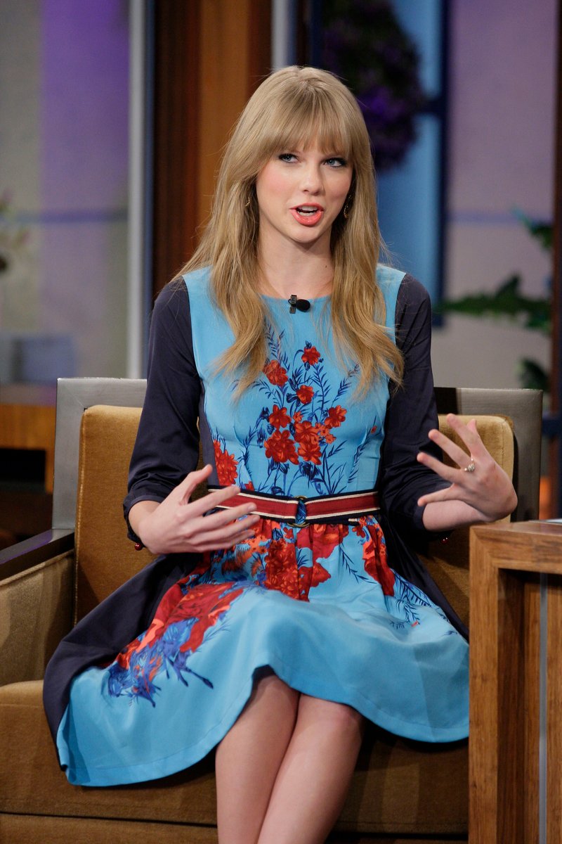 Taylor Swift at The Tonight Show With Jay Leno — photo 29