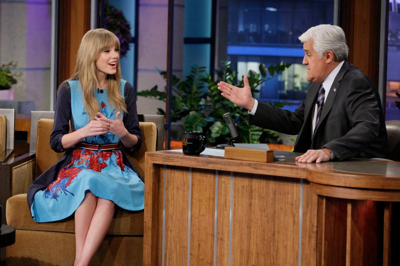Taylor Swift at The Tonight Show With Jay Leno — photo 31