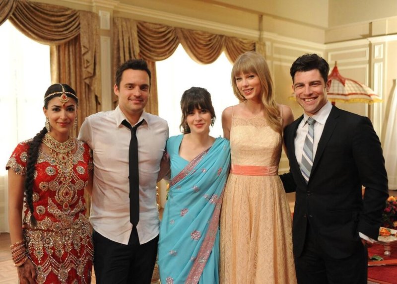 Taylor Swift at New Girl — photo 4