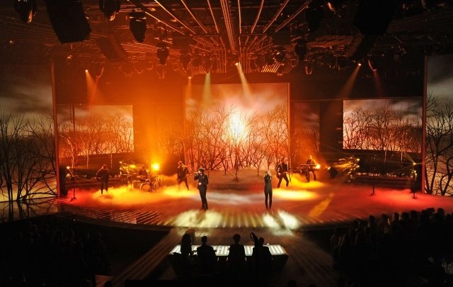 Taylor Swift at X Factor UK — photo 29