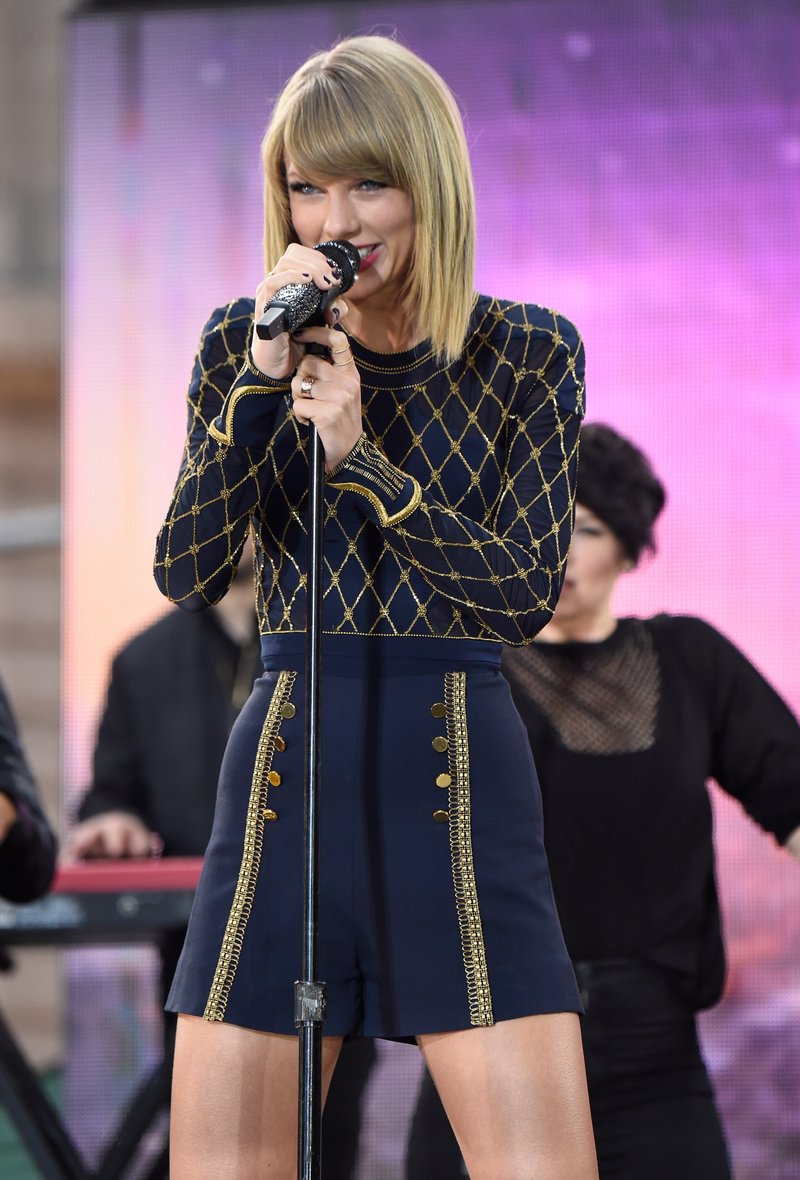 Taylor Swift at Good Morning America — photo 17