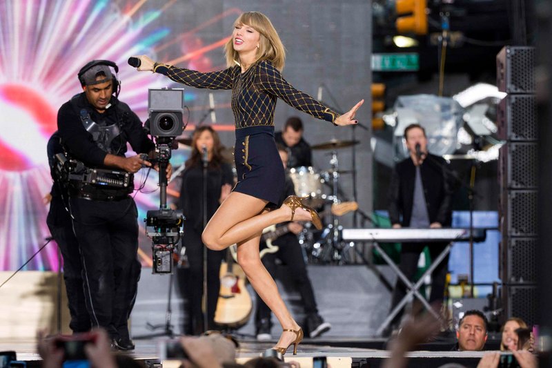 Taylor Swift at Good Morning America — photo 326