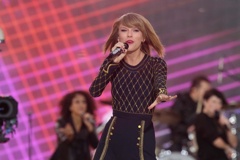 Taylor Swift at Good Morning America — photo 349