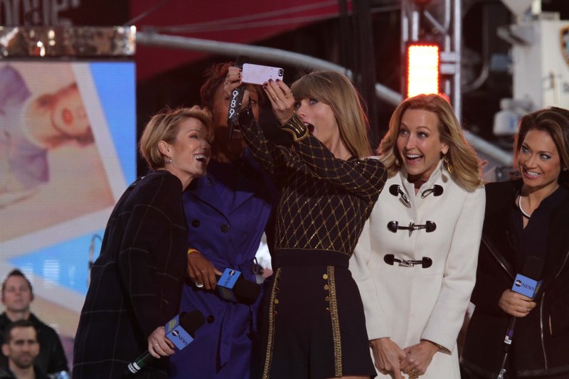 Taylor Swift at Good Morning America — photo 385