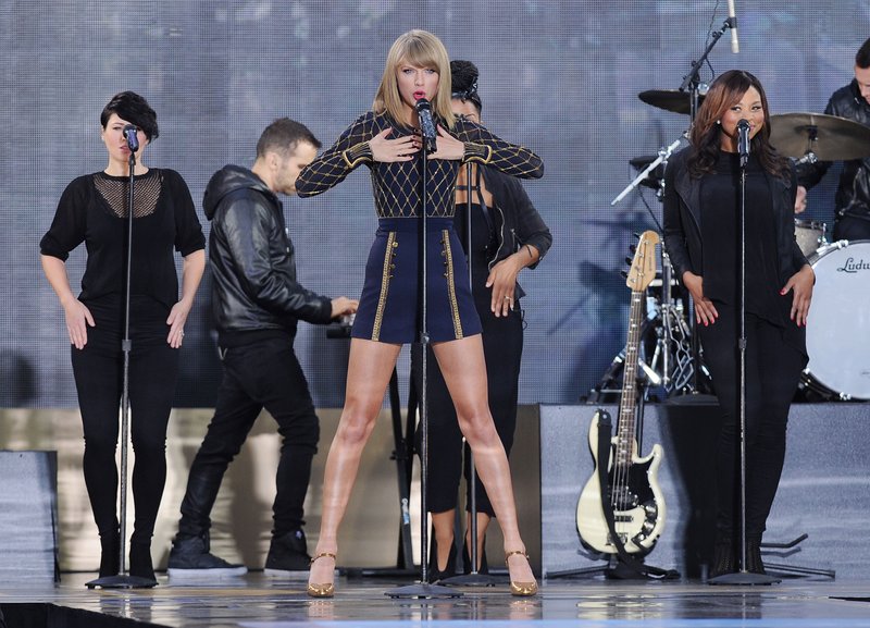 Taylor Swift at Good Morning America — photo 587