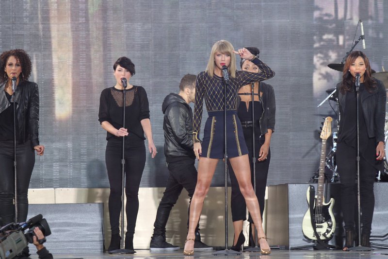 Taylor Swift at Good Morning America — photo 701