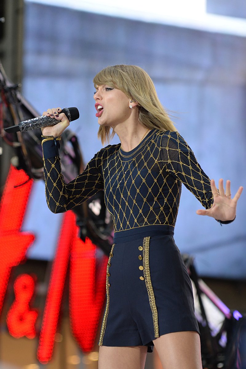 Taylor Swift at Good Morning America — photo 813