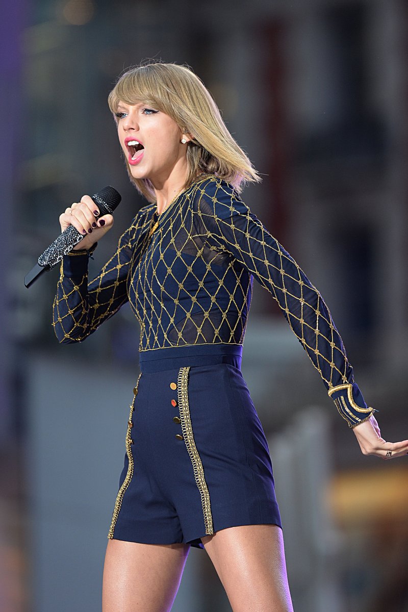 Taylor Swift at Good Morning America — photo 821