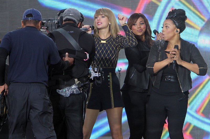 Taylor Swift at Good Morning America — photo 973