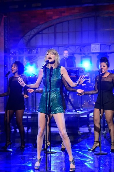 Taylor Swift at Late Show With David Letterman — photo 10