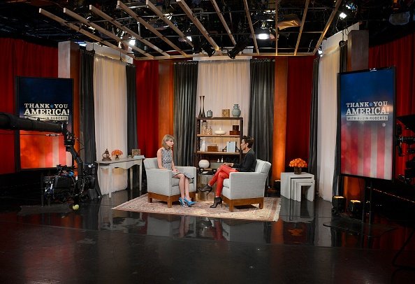 Taylor Swift at Thank You, America! With Robin Roberts — photo 3