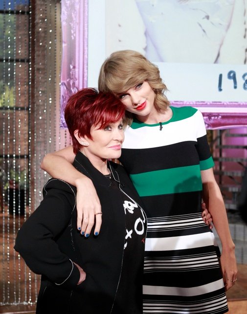Taylor Swift at The Talk — photo 8