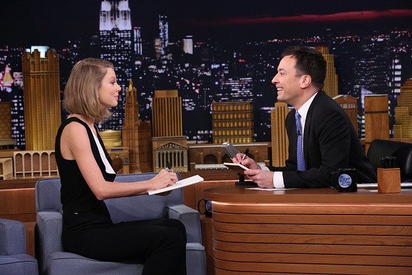 Taylor Swift at The Tonight Show Starring Jimmy Fallon (February 17, 2015) — photo 18