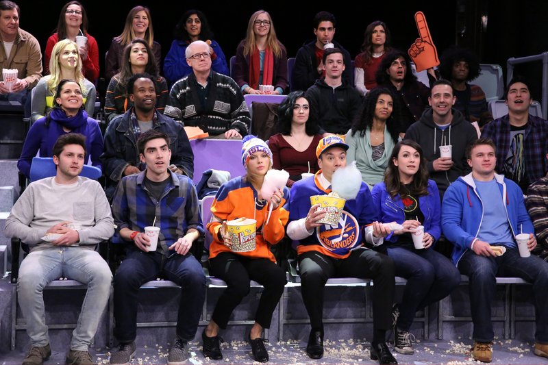 Taylor Swift at The Tonight Show Starring Jimmy Fallon (February 17, 2015) — photo 29