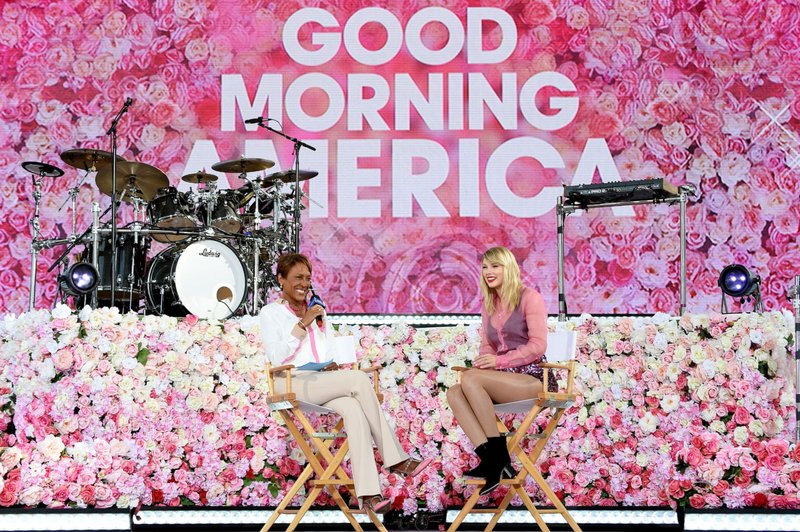 Taylor Swift at Good Morning America — photo 86
