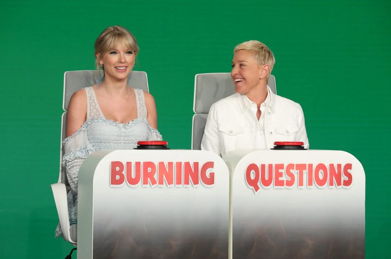 Taylor Swift at The Ellen Degeneres Show — photo 7
