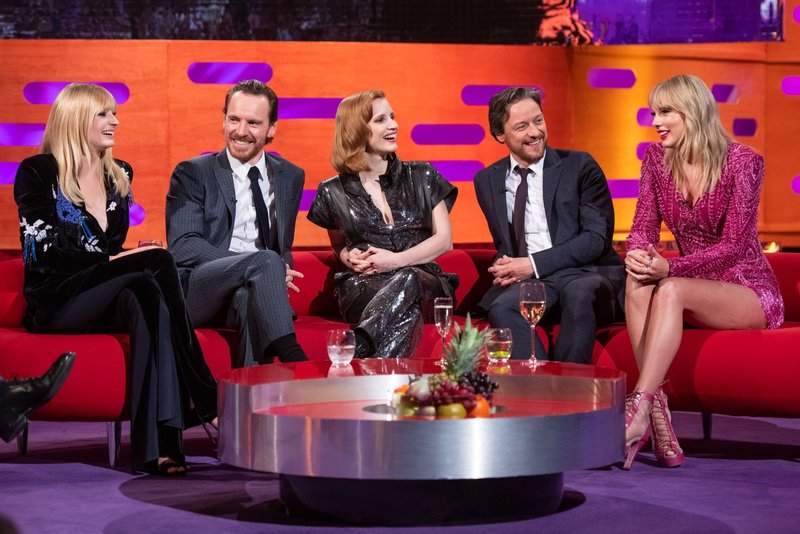 Taylor Swift at The Graham Norton Show — photo 4