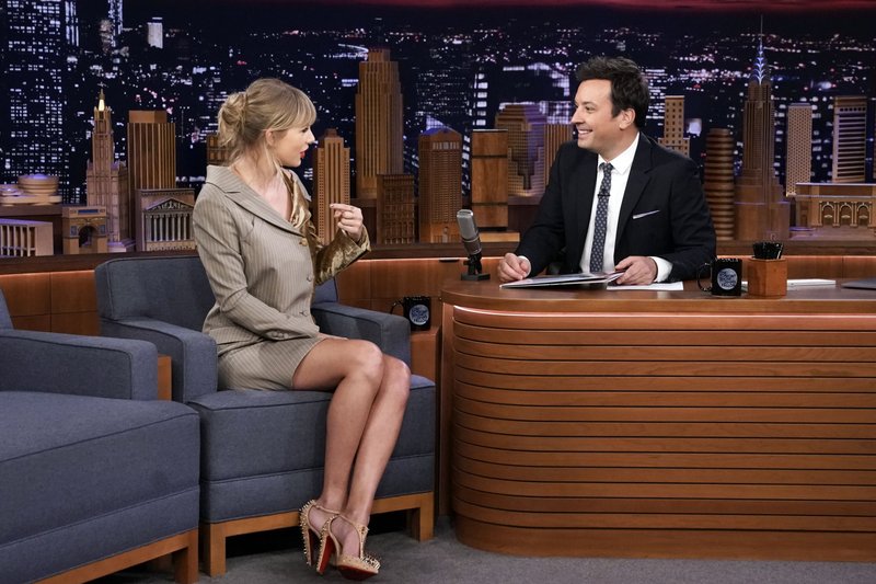 Taylor Swift at The Tonight Show Starring Jimmy Fallon — photo 5