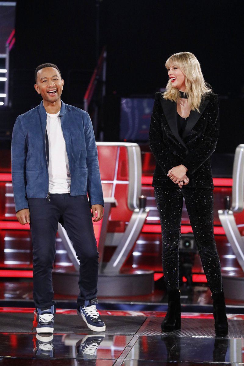 Taylor Swift at The Voice — photo 9