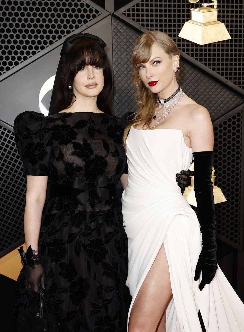 Taylor Swift at 66th GRAMMY Awards — photo 68