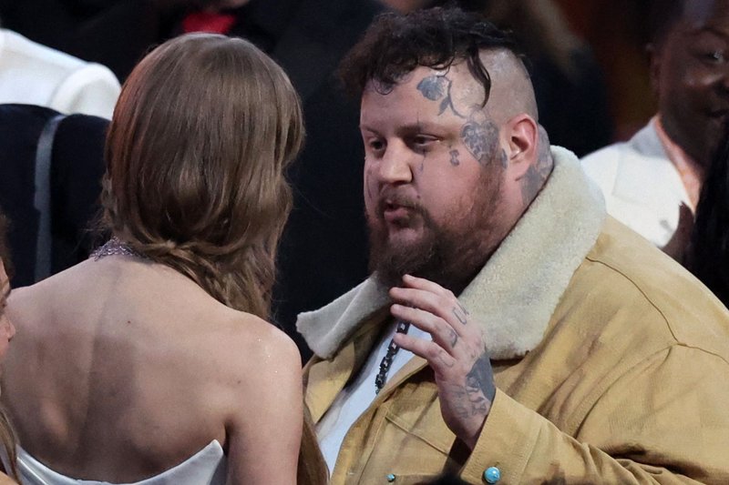 Taylor Swift at 66th GRAMMY Awards — photo 97